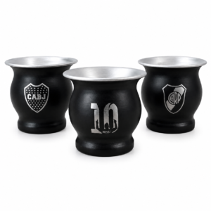 Mate Térmico de Aluminio Negro con Grabado de Fútbol